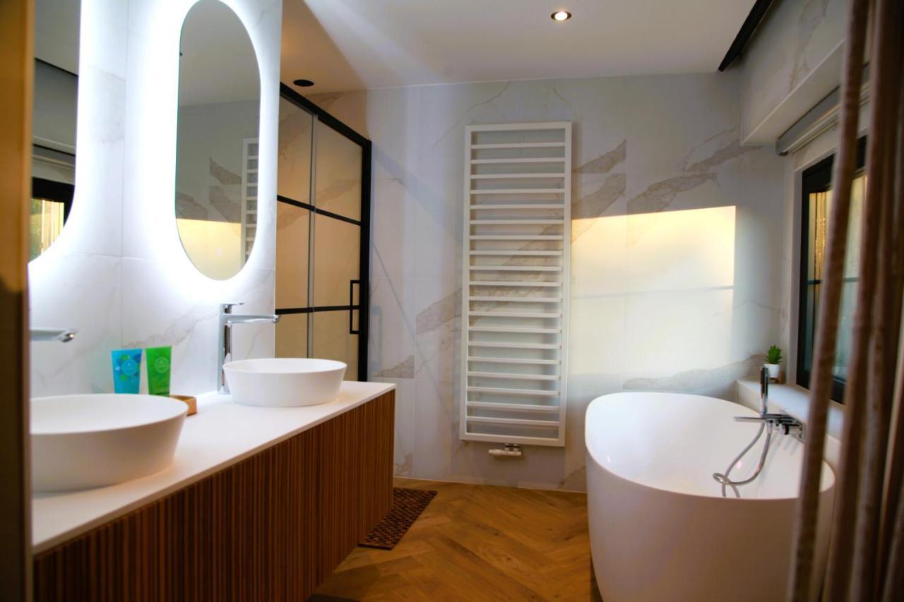 Dionbulles & Dionlodge Guesthouse, Private Wellness Pool In Option Chaumont-Gistoux Экстерьер фото